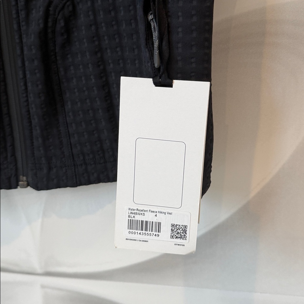 Lululemon Water-Repellent Fleece Hiking Vest! NWT - Picture 7 of 16